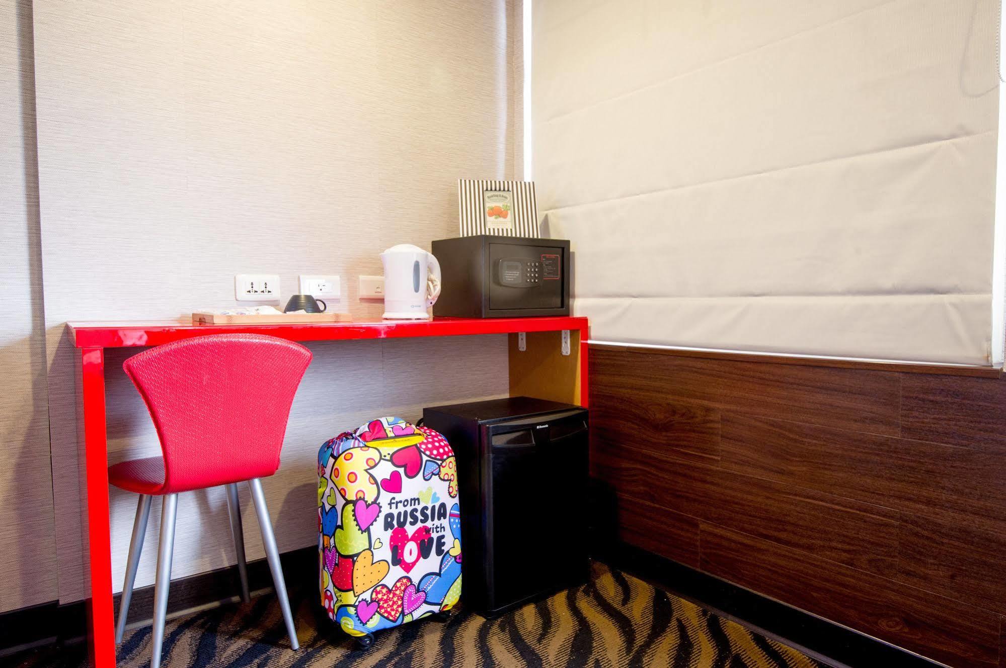 Starry Night Hotel Đài Bắc Ngoại thất bức ảnh