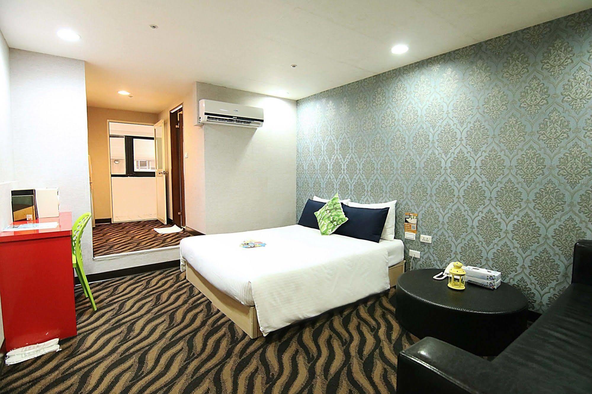 Starry Night Hotel Đài Bắc Ngoại thất bức ảnh