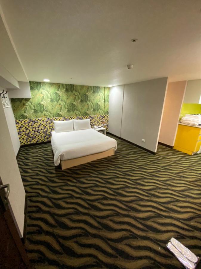 Starry Night Hotel Đài Bắc Ngoại thất bức ảnh